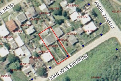 Casa con terreno en Cno. Maldonado km. 16.700 cerca de Zonamerica - Montevideo - Montevideo