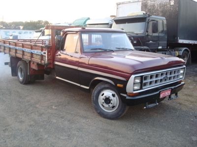 Ford F4000 - carroceria - motor MWM 229 - ano 1983