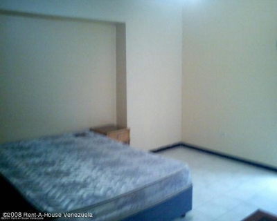 Victor Morantes RAH ALQUILA Apartamentos en Maracaibo desde 3000 BS - Zulia - Maracaibo