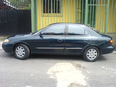 VENDO HYUNDAI ELANTRA 2000