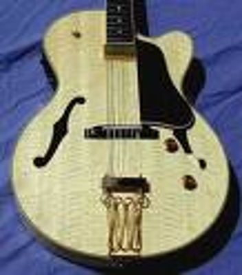 Yamaha AEX 1500 Electric Guitar