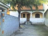 Que beleza! São três casas pelo preço de uma!!! 
