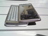 Para a venda nov?ssimo sonyericsson xperia.....400usd