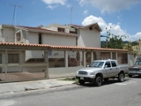 ALQUILO CASA EN TRIGAL SUR 6.000 Bs.F EXELENTE PUNTO, CASA 2 PLANTA
