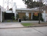 CONSTRUCCIONES EN LA CIUDAD Y EN EL CAMPO-"CASAS-CHALETS-PILETAS"