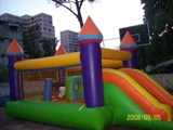 TODO PARA SUS FIESTAS ALQUILER DE COLCHONES INFLABLES,PAYASTAS,ETC