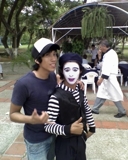 Show Original "HORA LOCA"