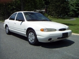 CONTOUR GL 96 EXCELENTE SERVICIOS DE AGENCIA 4 Cil. 16 VALVULAS
