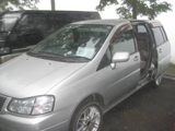VENDO VAGONETA NISSAN LIBERTY 99