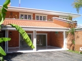 Oferto!! Vendo hermosa casa en asuncion, villa morra