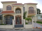 BIENES RAICES / REAL ESTATE VENDO CASAS Y APARTAMENTOS, REF:CAS118