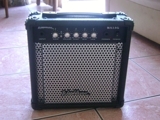 Vendo Guitarra Eléctrica con Amplificador