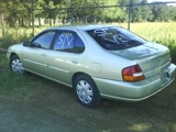 NISSAN ALTIMA AÑO 1998, EN EXCELENTES CONDICIONES MECANICAS - Managua - Managua