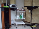 vendo um kit de unhas de gel e equipamentos cabeleireiro bom preço,