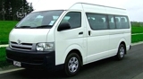 ALQUILER DE TOYOTA HIACE 2008
