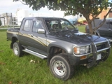 VENDO HERMOSA CAMIONETA TOYOYA HILUX DOBLE CABINA