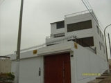 VENDO PRECIOSA CASA DE 4 NIVELES, CON 3 FRENTES - PLAYA ARICA