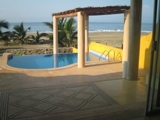 IXTAPA CASA CON PLAYA PRIVADA Y ALBERCA