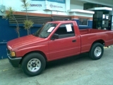 vendo izuzu kb modelo 95 en perfecto estado,inyectado,aros de lujo