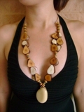 COLLAR DE TAGUA, PRODUCTO ECUATORIANO ECOLOGICO UNICO EN EL MUNDO