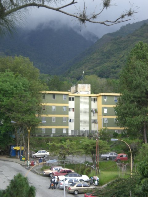 apartamento economico en merida 3h,1b,2ptos de estacionamiento.