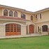 Arriendo Elegante Casa en Tumbaco, Amplio Jardin