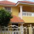 VENDO CASA A ESTRENAR EN BANI DE DOS NIVELES