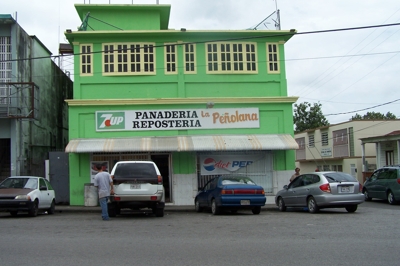 Se vende Panaderia y Resposteria -Eddie F.