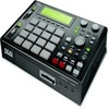 Akai_mpc1000-namm06_1__small