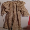 Queens_gown_small