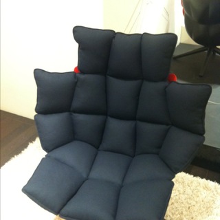 Patricia Urquiola husk chair, snapped @ B&B Italia