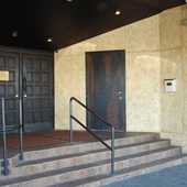 Thumb_doorway