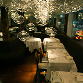 Thumb_chandelier