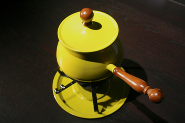 Vintage Chartreuse Fondu Set