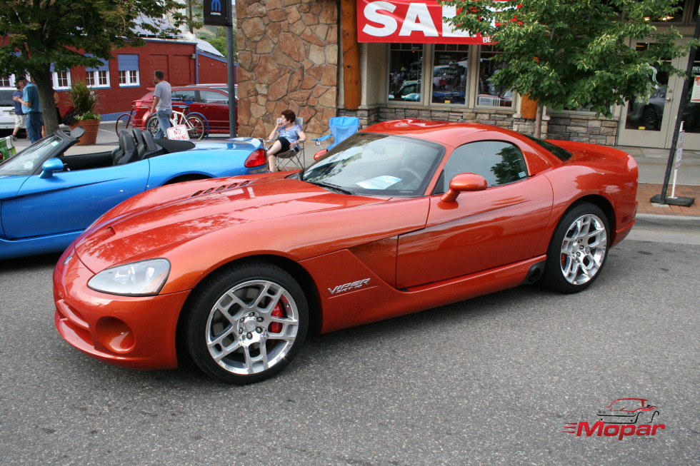 Dodge Viper History and Photos