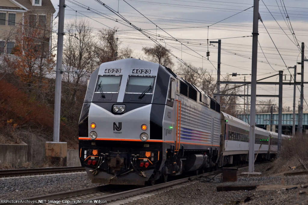 NJT 4023