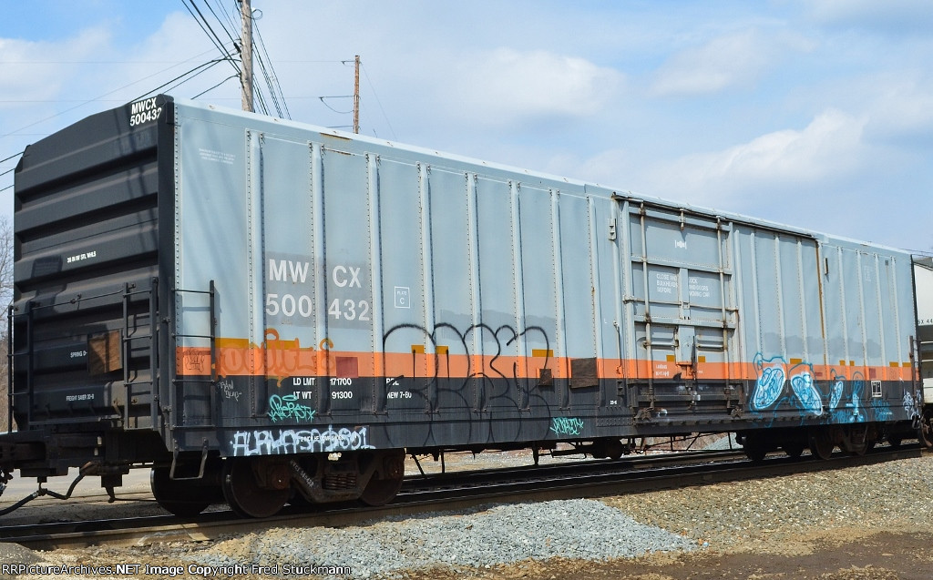 MWCX 500432 is new here.