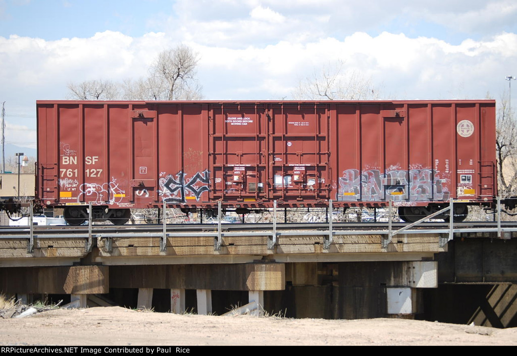 BNSF 761127