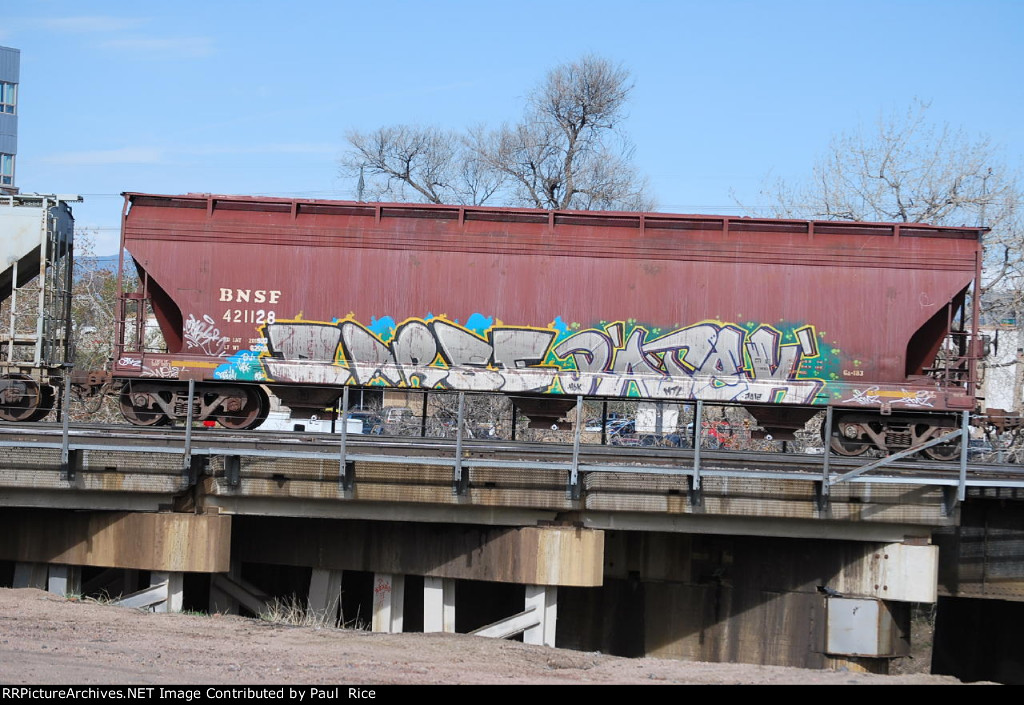BNSF 421128