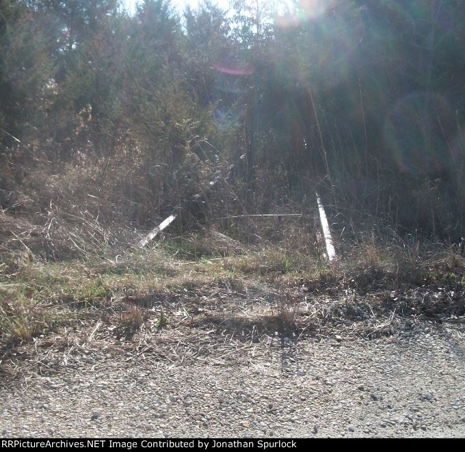 Ex-RI ROW at Meyer Road, looking west