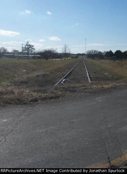 Ex-RI ROW, crossing Hwy Y, looking west