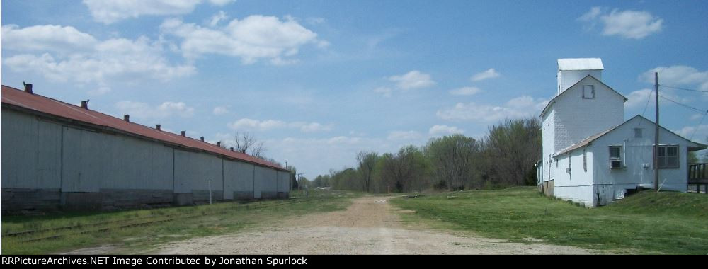 Ex-Rock Island right-of-way, looking west