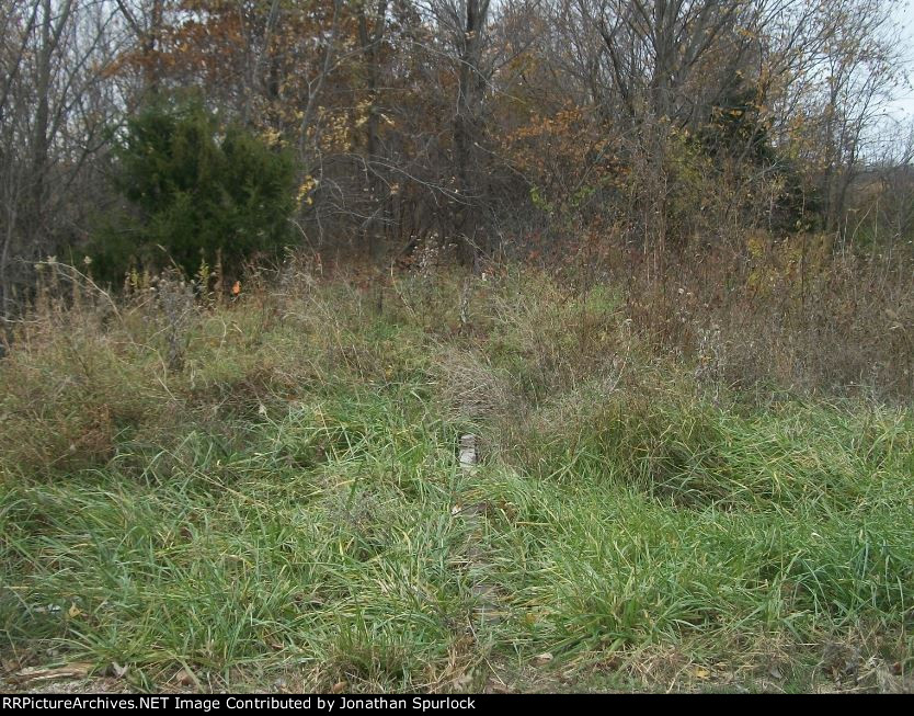 Ex-RI ROW, looking west