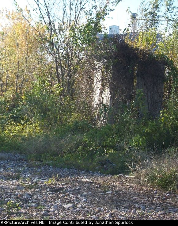 Ex-Rock Island ROW and structure