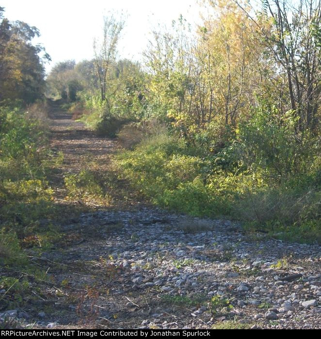 Ex-RI ROW, looking west