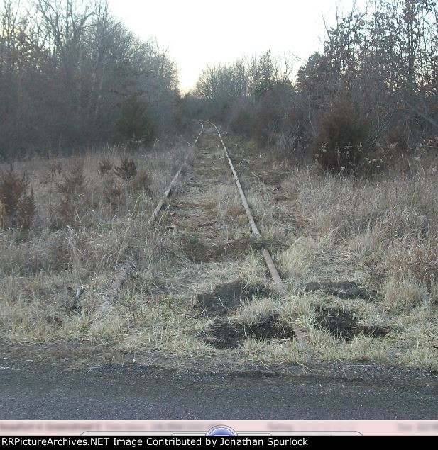 Ex-RI ROW, looking west, at Shotwell Road