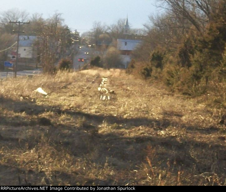 Ex-RI ROW, site of former yard?