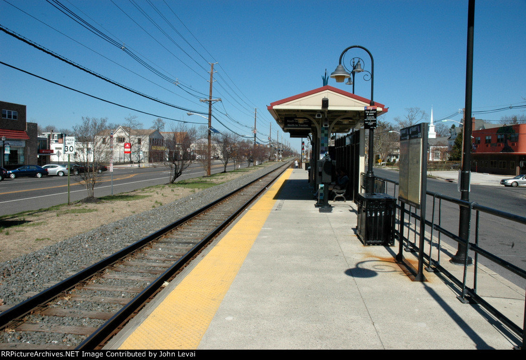 Palmyra Station-looking north