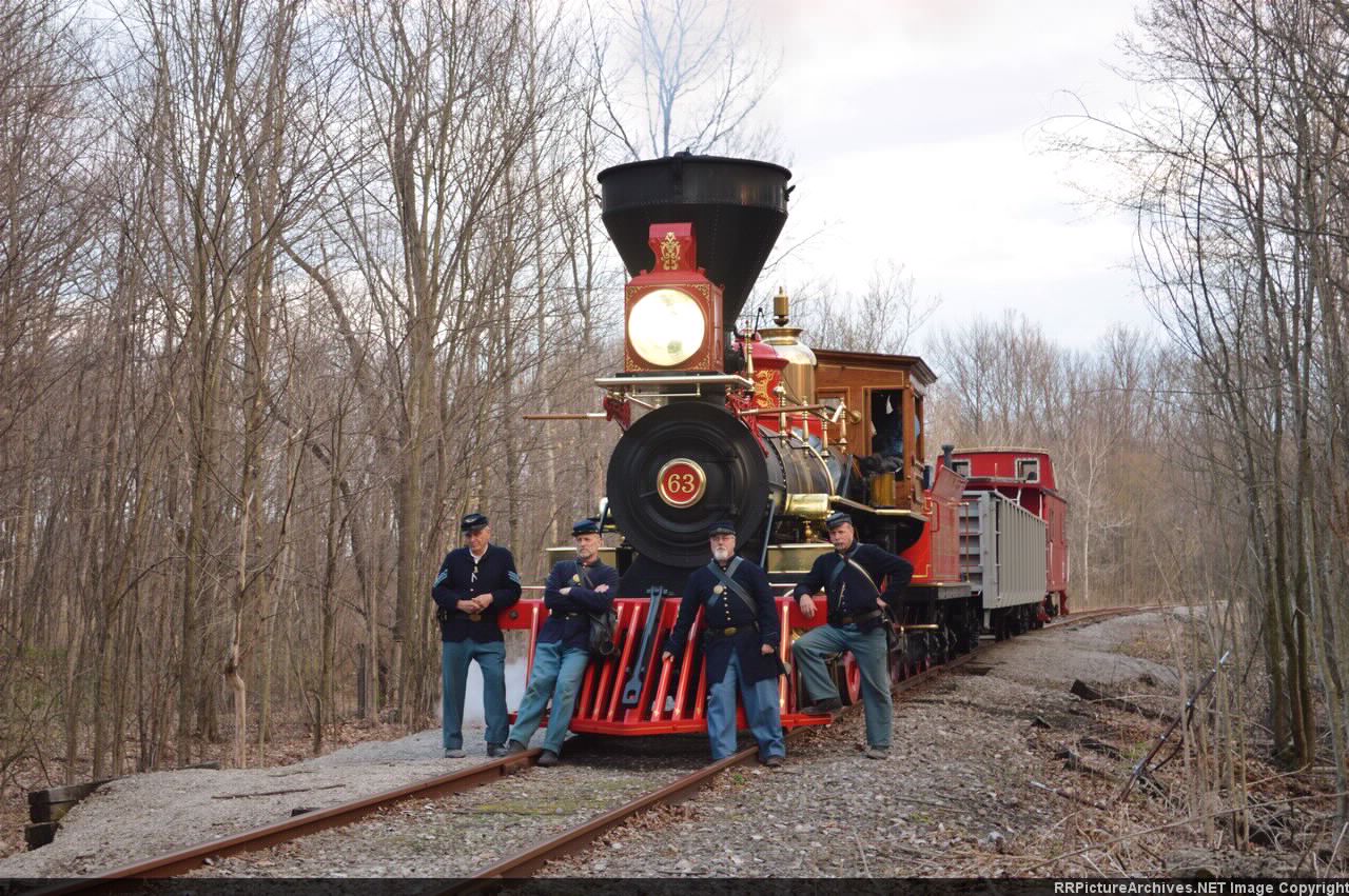 Leviathan #63 at the Friday night photo shoot.