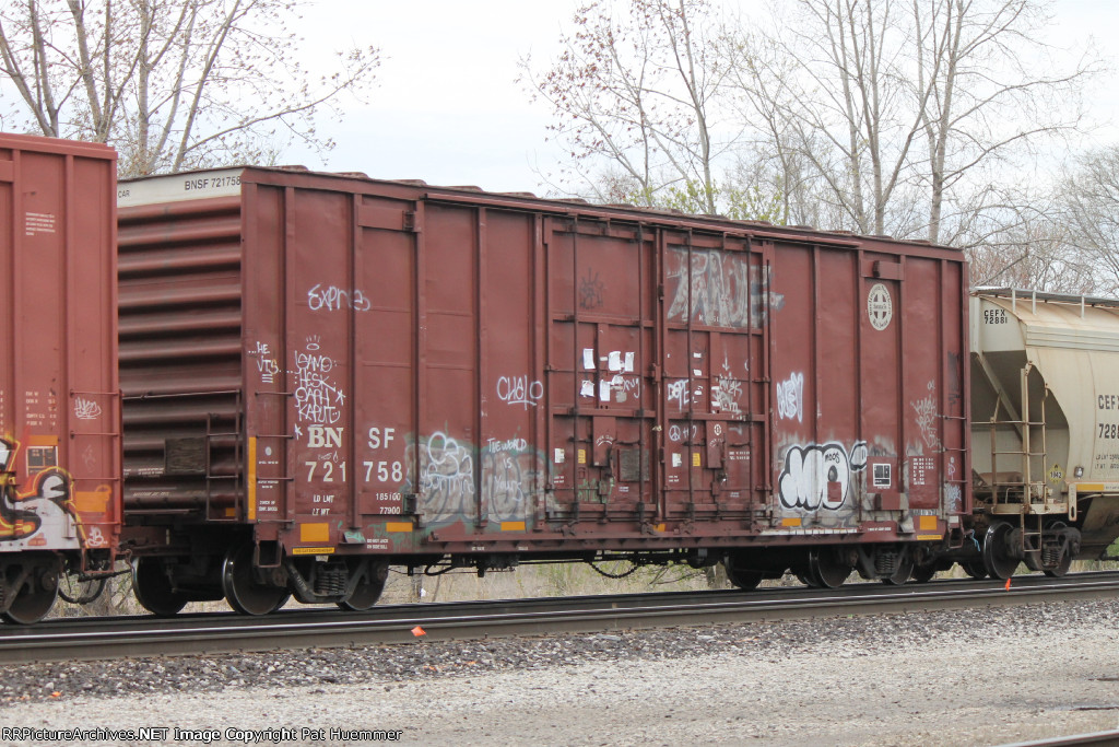 BNSF 721758